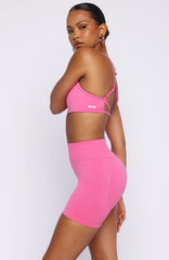 Zoom Seamless Shorts 4" Dragonfruit