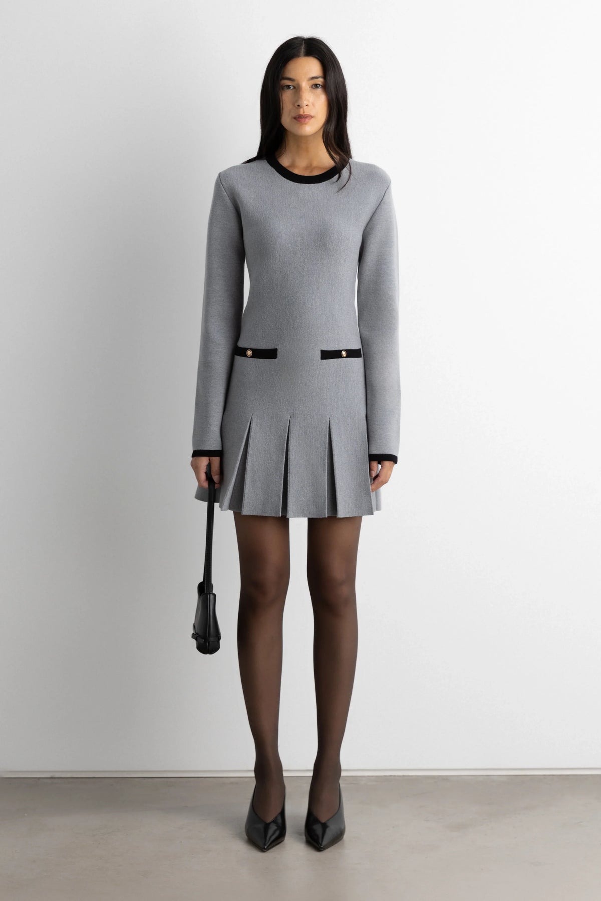 CONTRAST TRIM PLEATED MINI DRESS