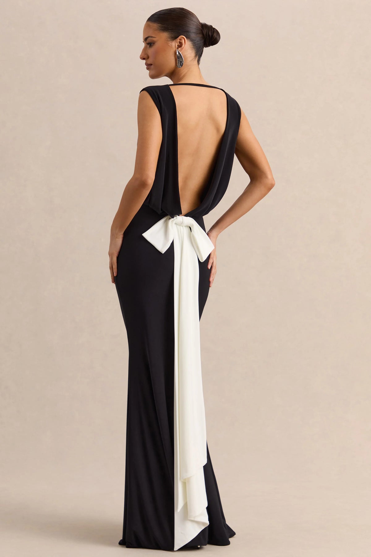 Elicette | Black Round-Neck Maxi Dress With Open-Back And Bow-Detail