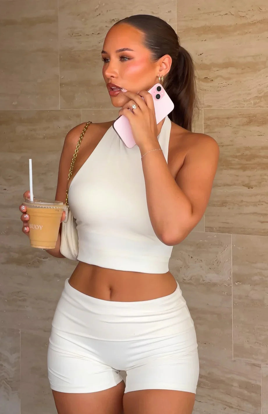 Power Icon Shorts 4" Cream