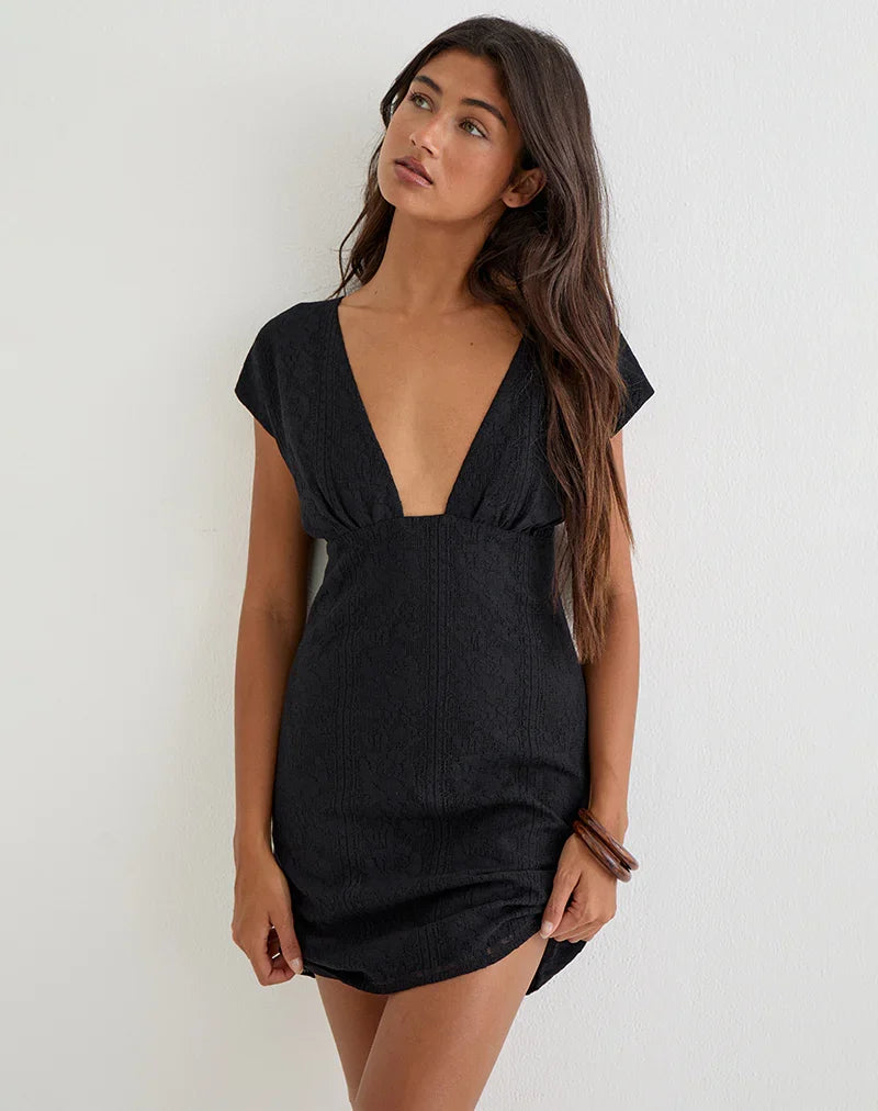 Yenna Plunge Mini Dress in Floral Lace Black