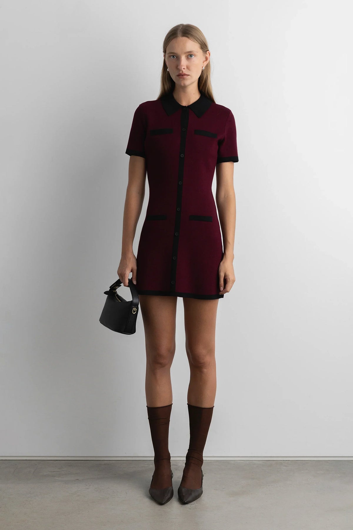 COLLARED CONTRAST TRIM KNIT MINI DRESS